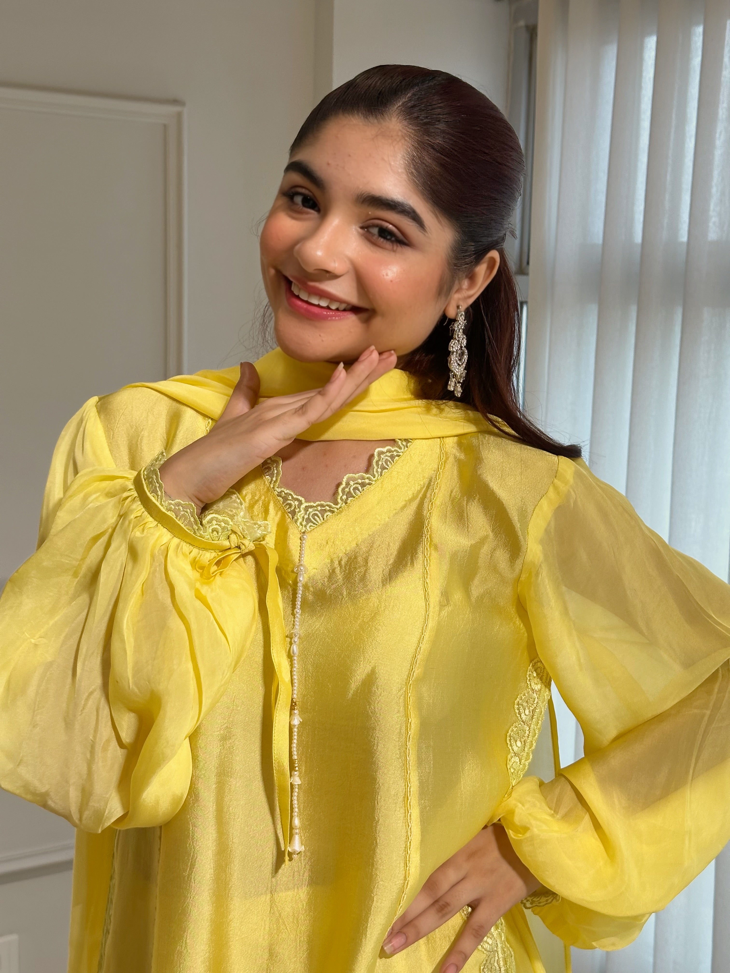 Lime glow💛